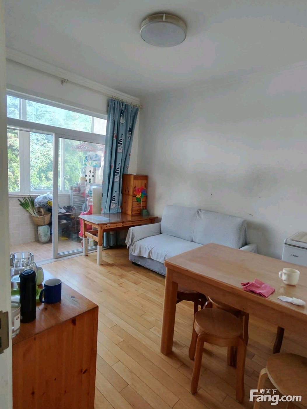 八大关景区内 精装套三 可观海景 拎包入住 停车方便 近海边