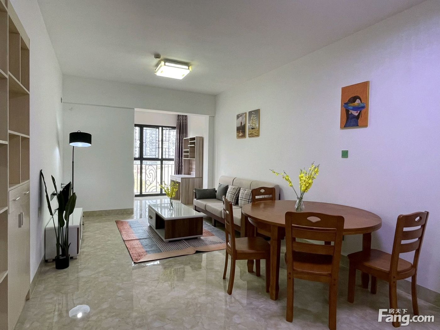 金沙湾城市汇峰温馨两居室,实拍图片,装修新净,租2400元