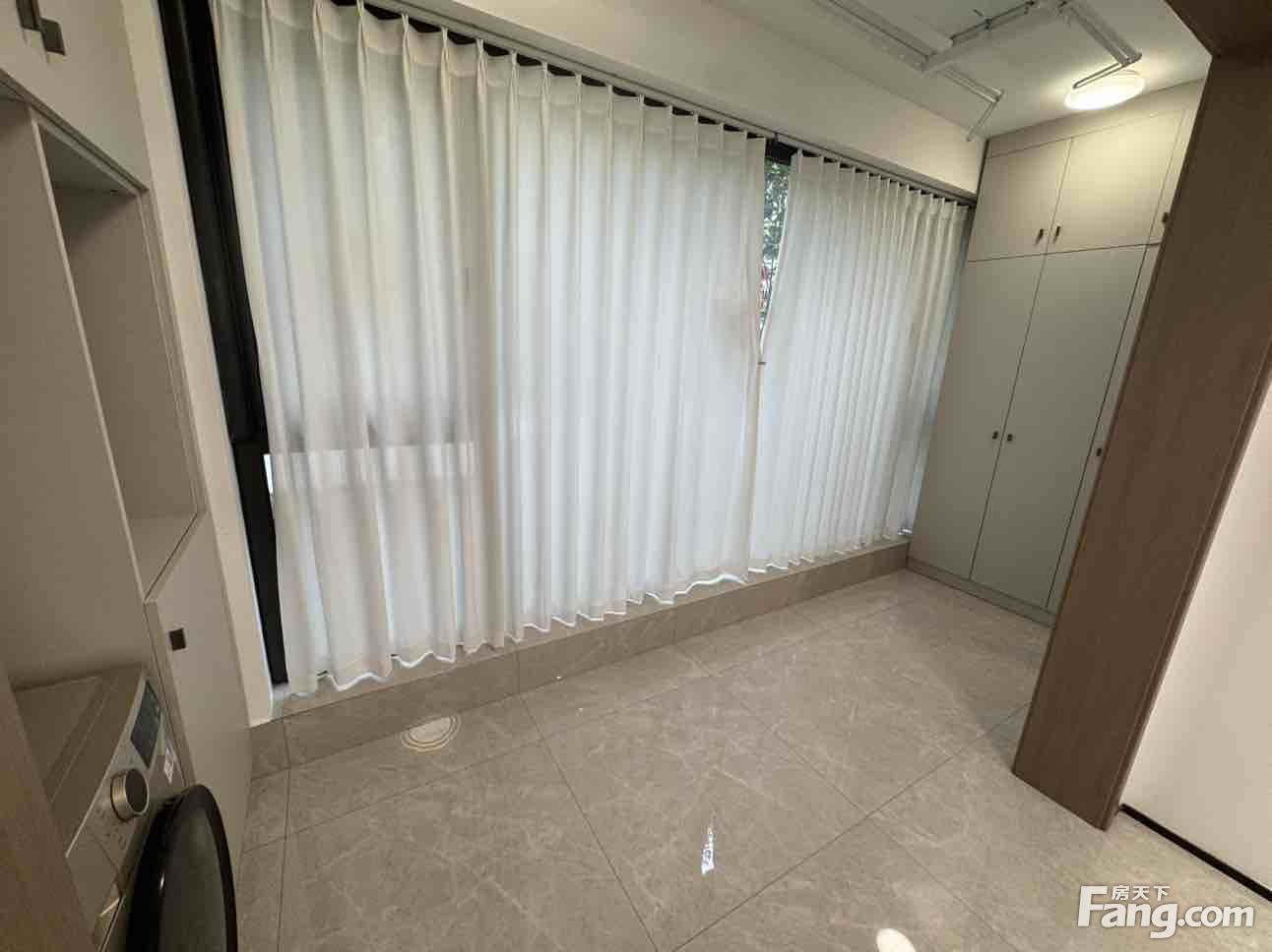 壹府澜庭86平南向三房 月租8600元