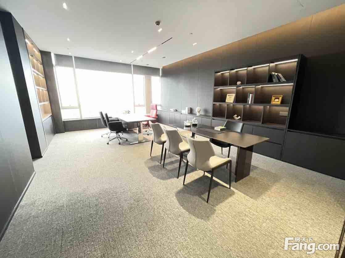 杭州市中心 庆菱路地铁口 凯旋发展大厦 电梯口 精装修带家具