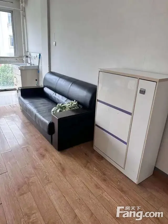 海曙翠柏路胜丰佳苑简装修整租