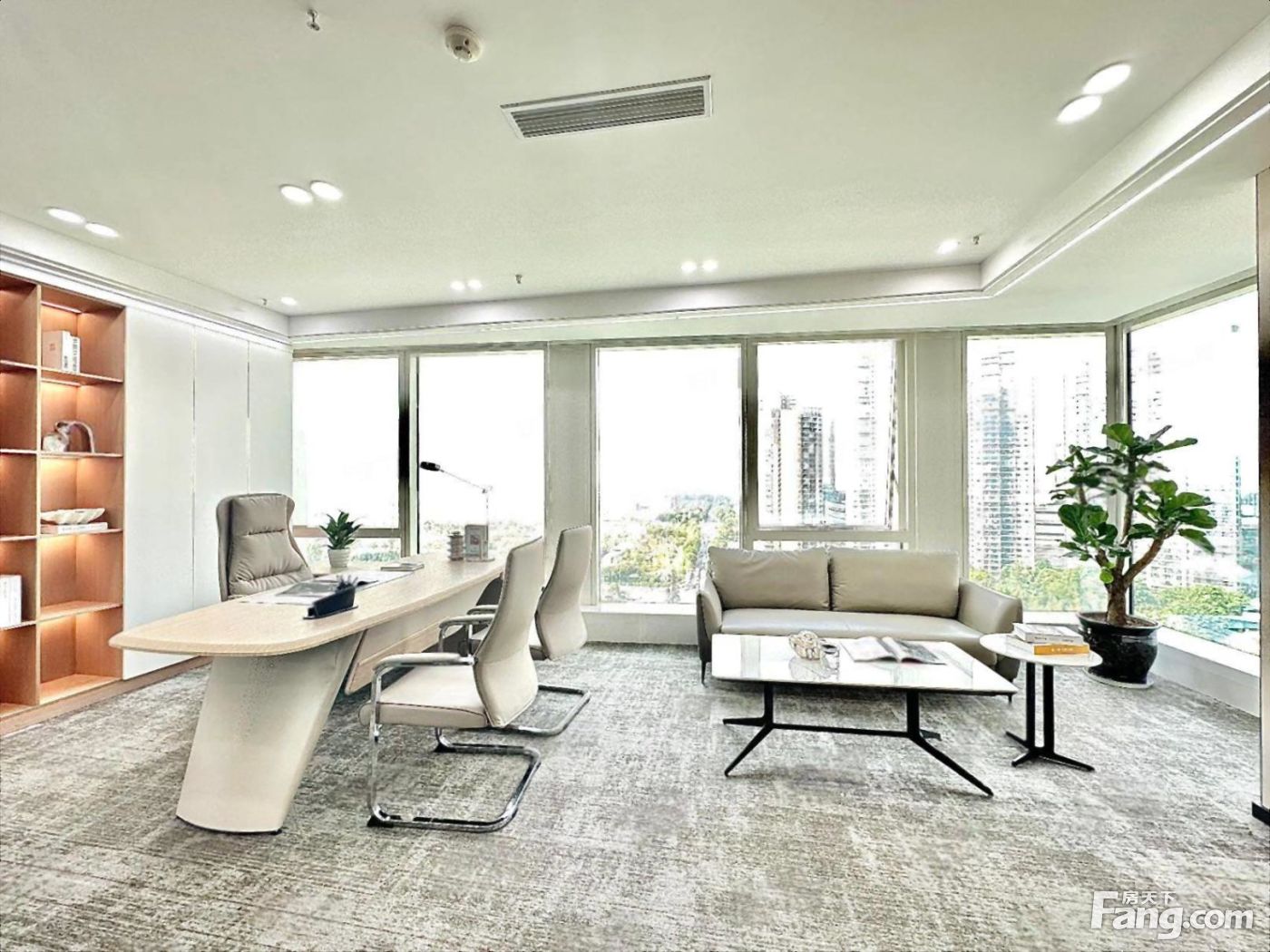 三面江景房丨一梯一户通上下水丨3隔间20工位空调24H丨复城