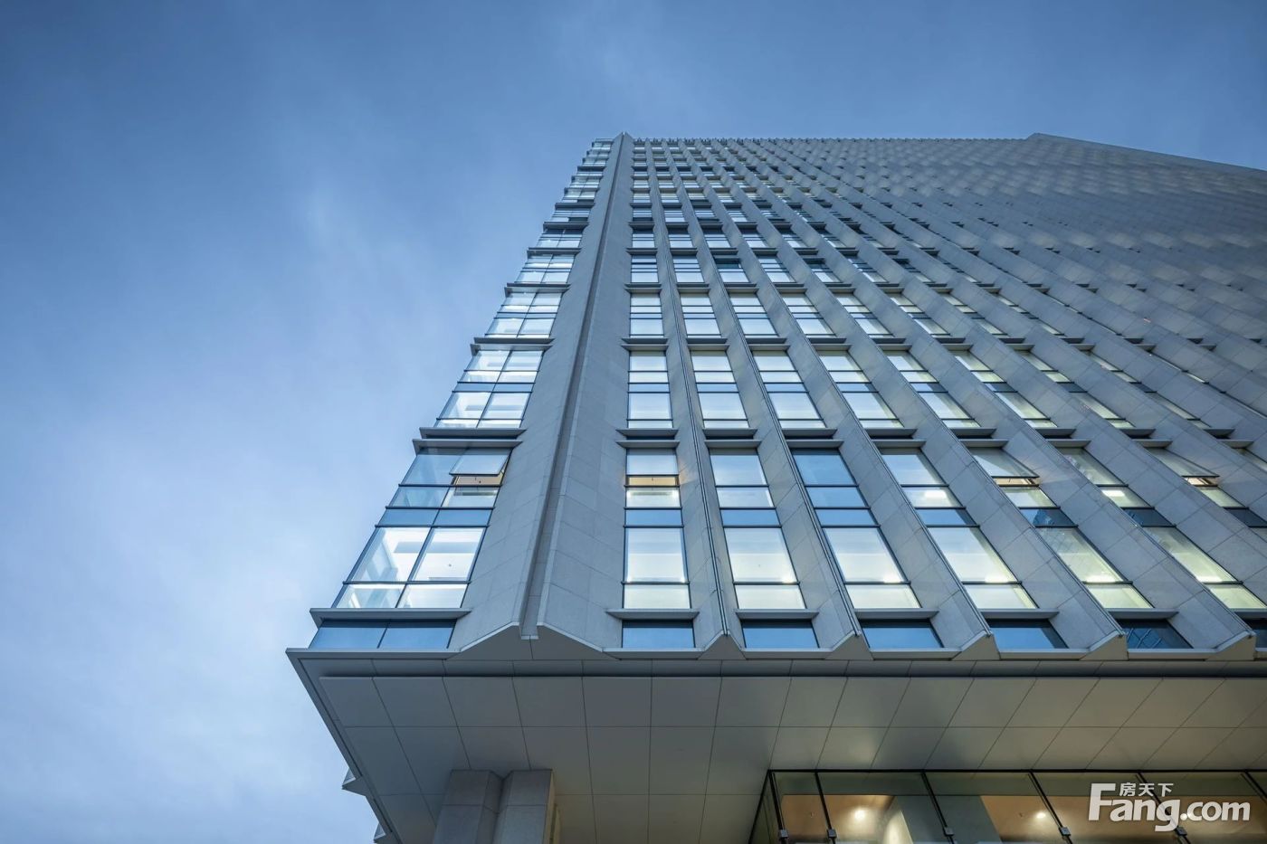 金融城甲级写字楼 交易所大厦整层3000平 送免租期免佣