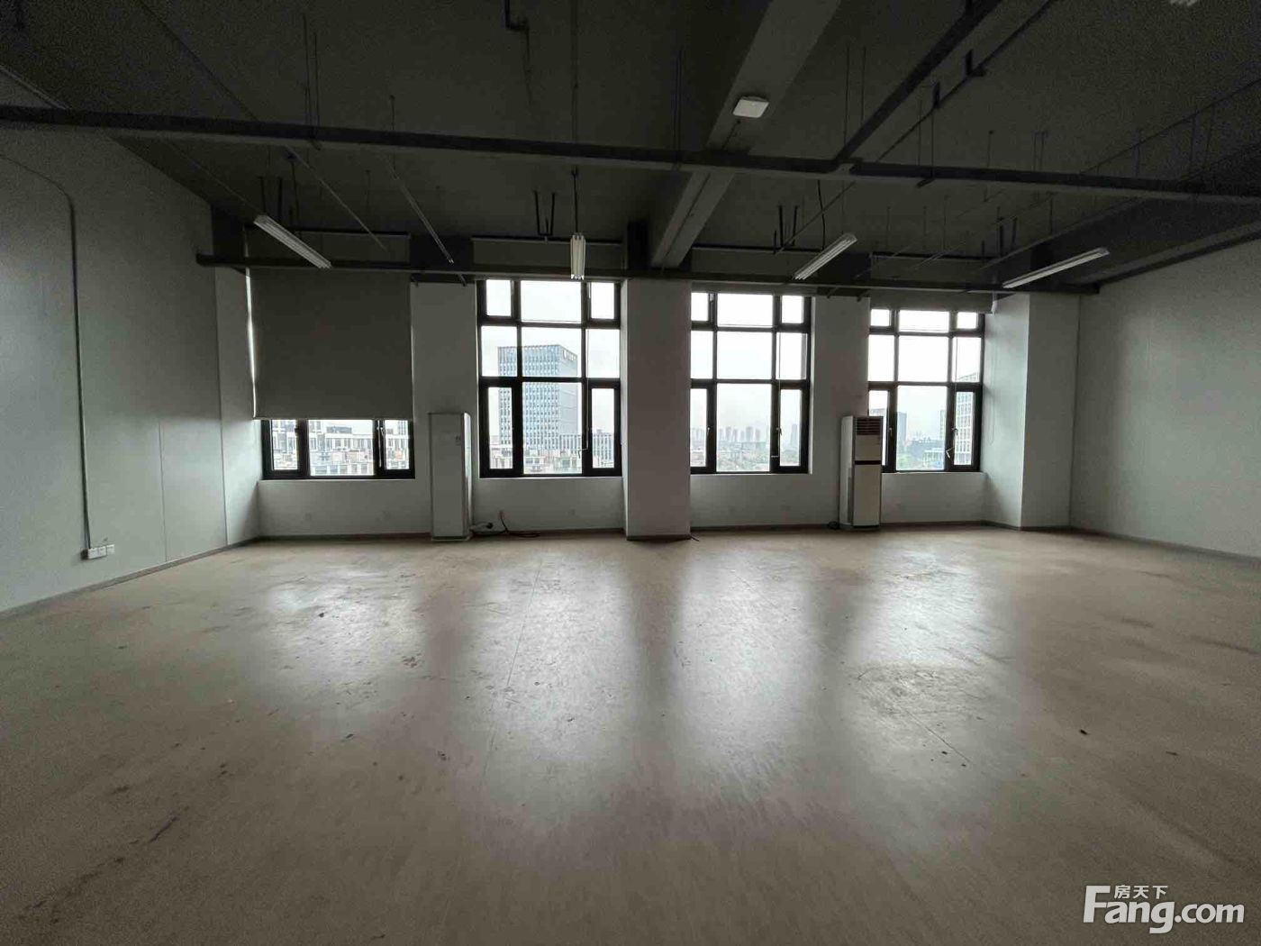 江北洪塘万科云汇中心毛坯整租