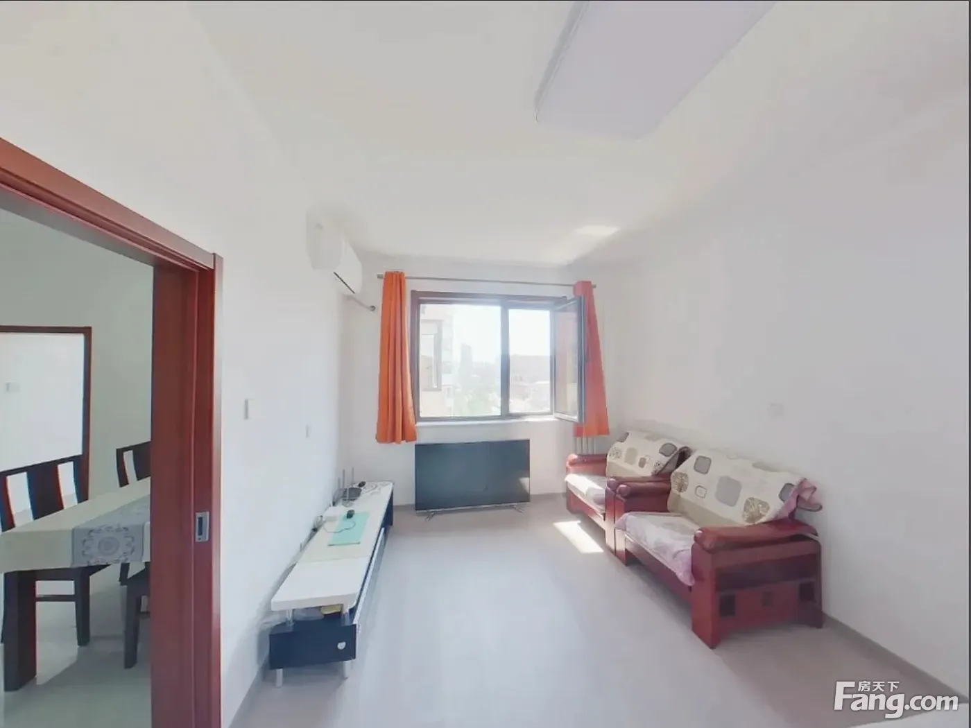 东三环南路业主两居室出租,看房子提前约