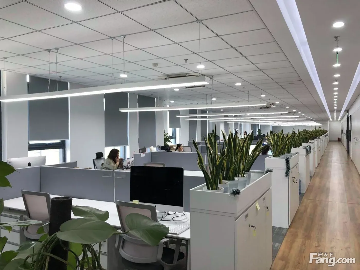 海淀丨四季青丨精装带家具丨临近地铁丨24空调,可分割