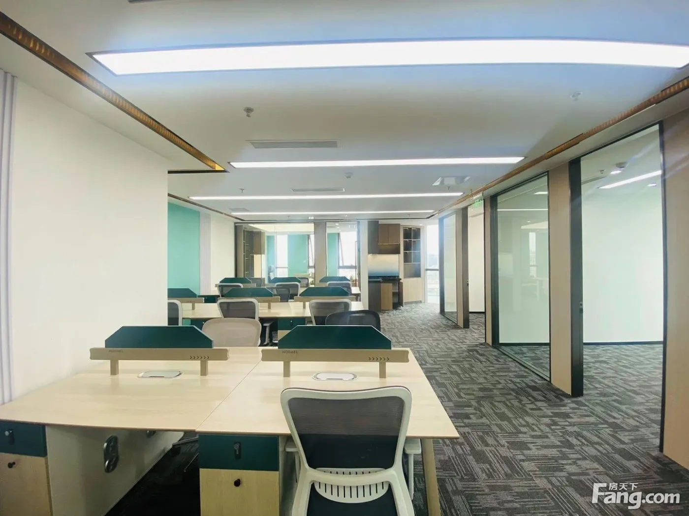 中关村核心丨海龙大厦丨国企直租丨行业不限丨限时优惠