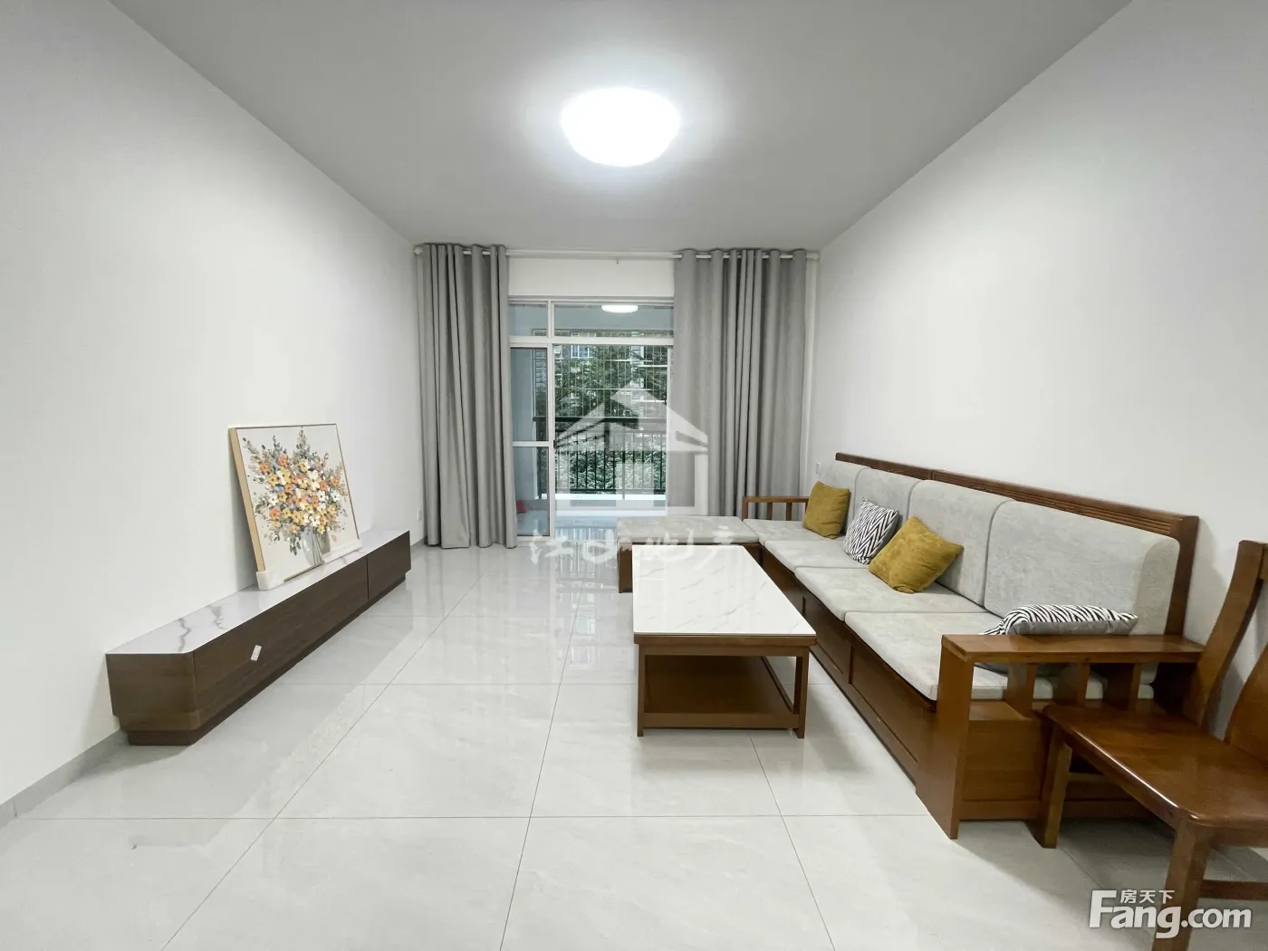 传媒星城 新装修好,未入住