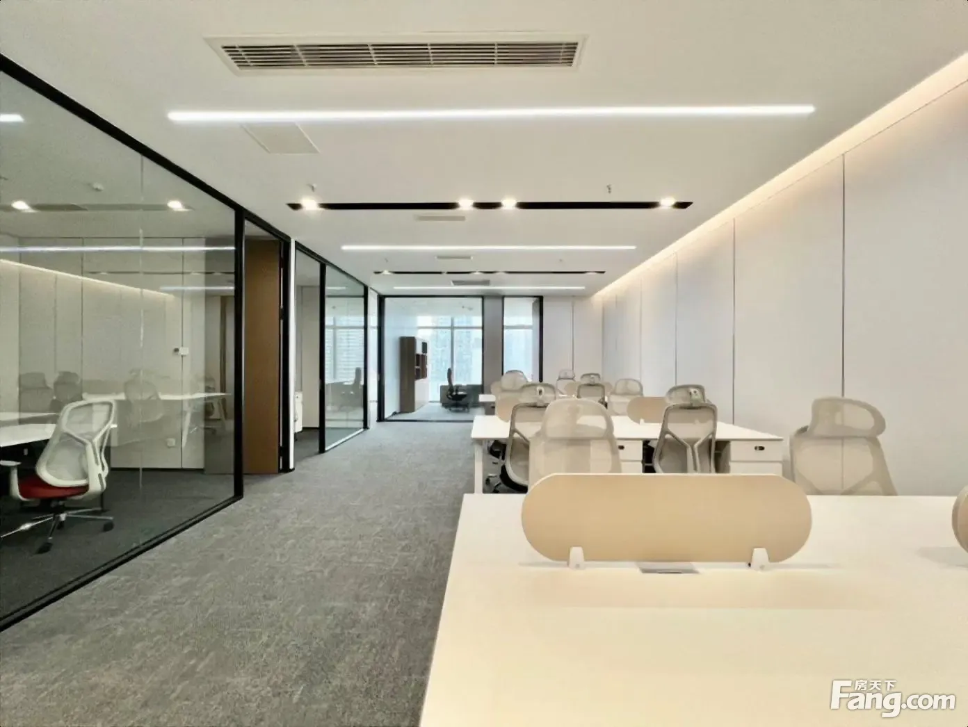 天府新区泰和泰大厦杭州路口丨甲品质户型方正天府公园商务