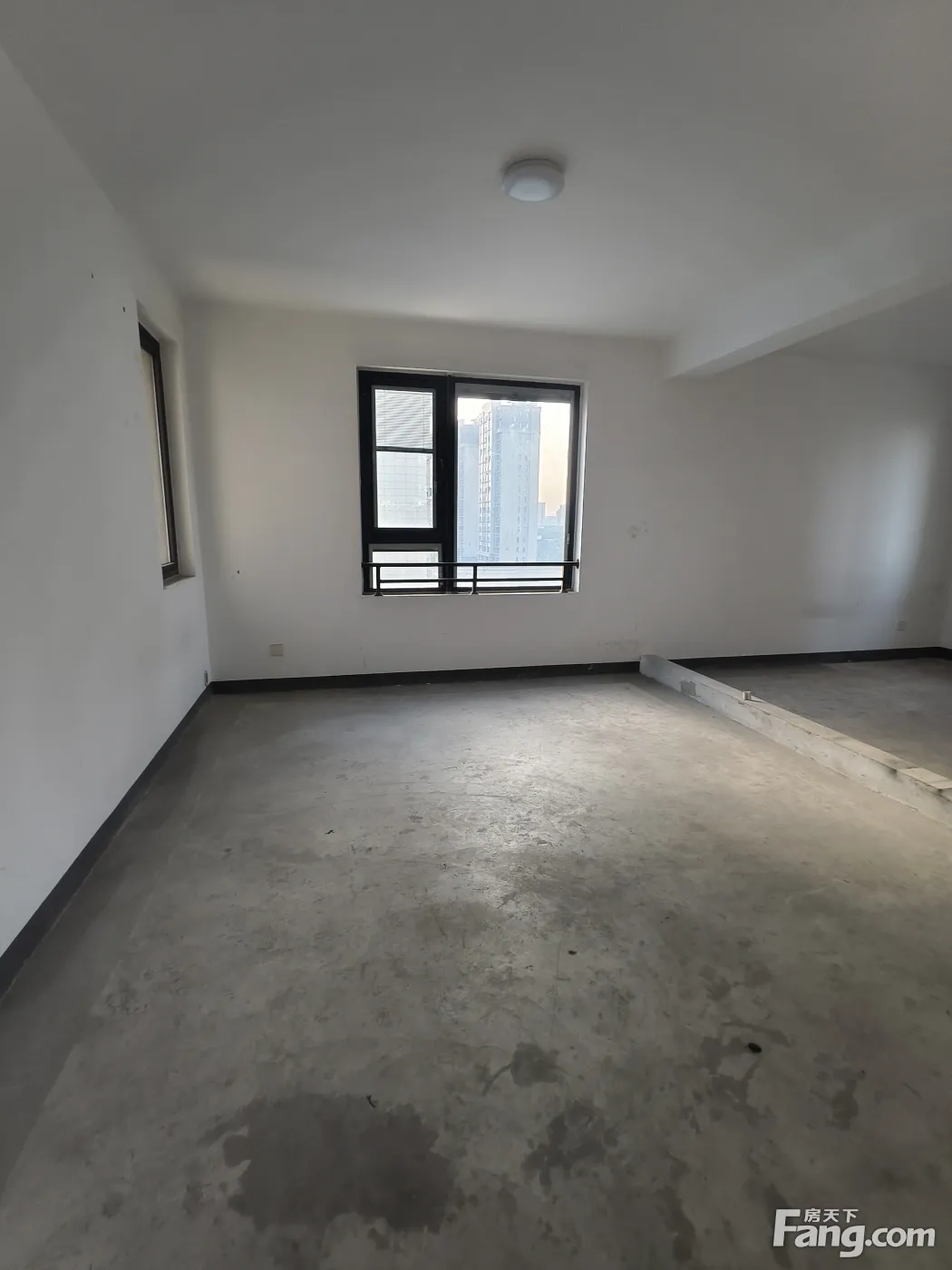 镇海骆驼镇茗莲雅苑毛坯整租