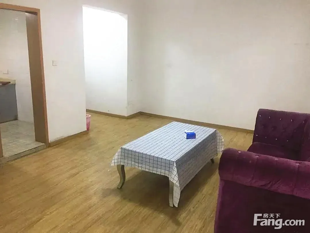 北仑大碶镇环球东方港城北区简装修整租