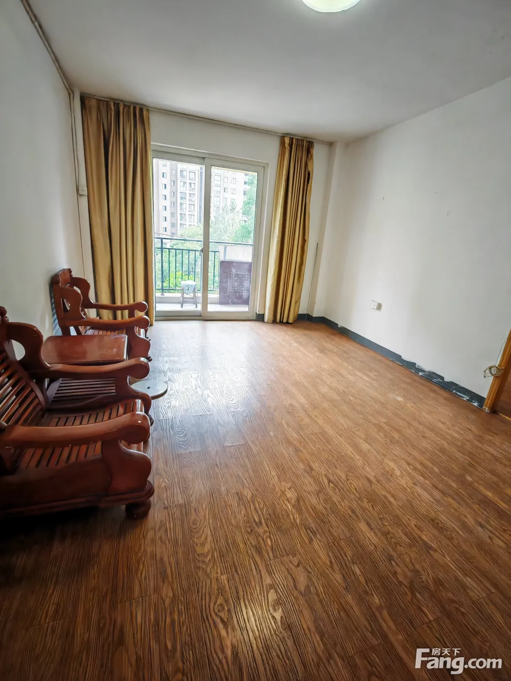 镇海骆驼镇东邑阳光简装修整租