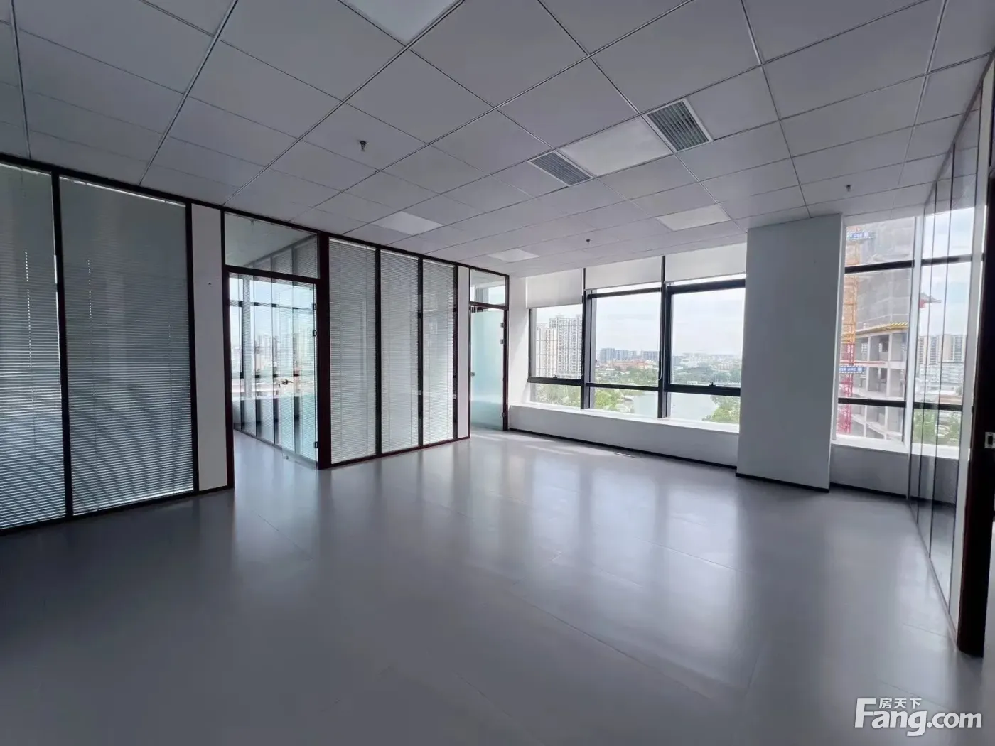 (免中介费)温商大厦 216平 全落地采光 单价1.4起