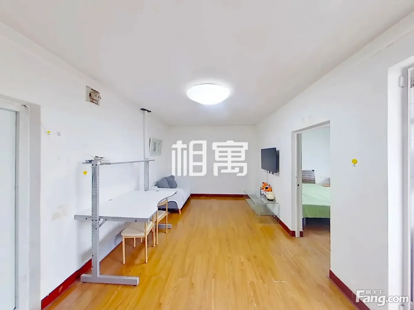 小西天·地铁宿舍·高楼层·1居室