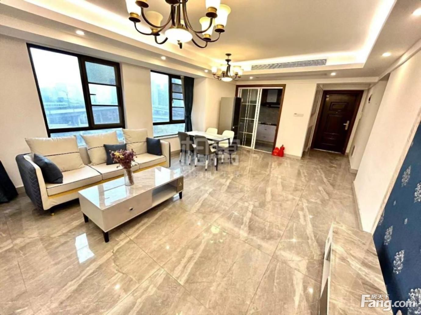 婺江家园三园 电梯房 3室2厅2卫 家电齐全