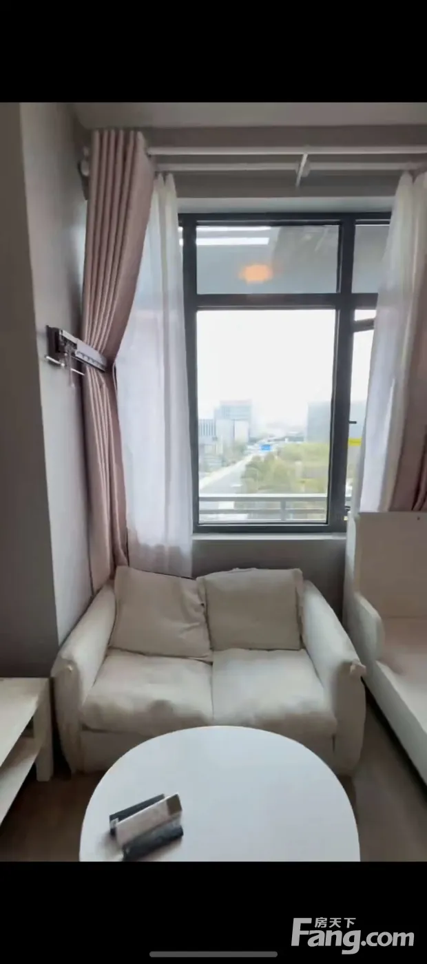江北慈城万科云汇中心精装修整租