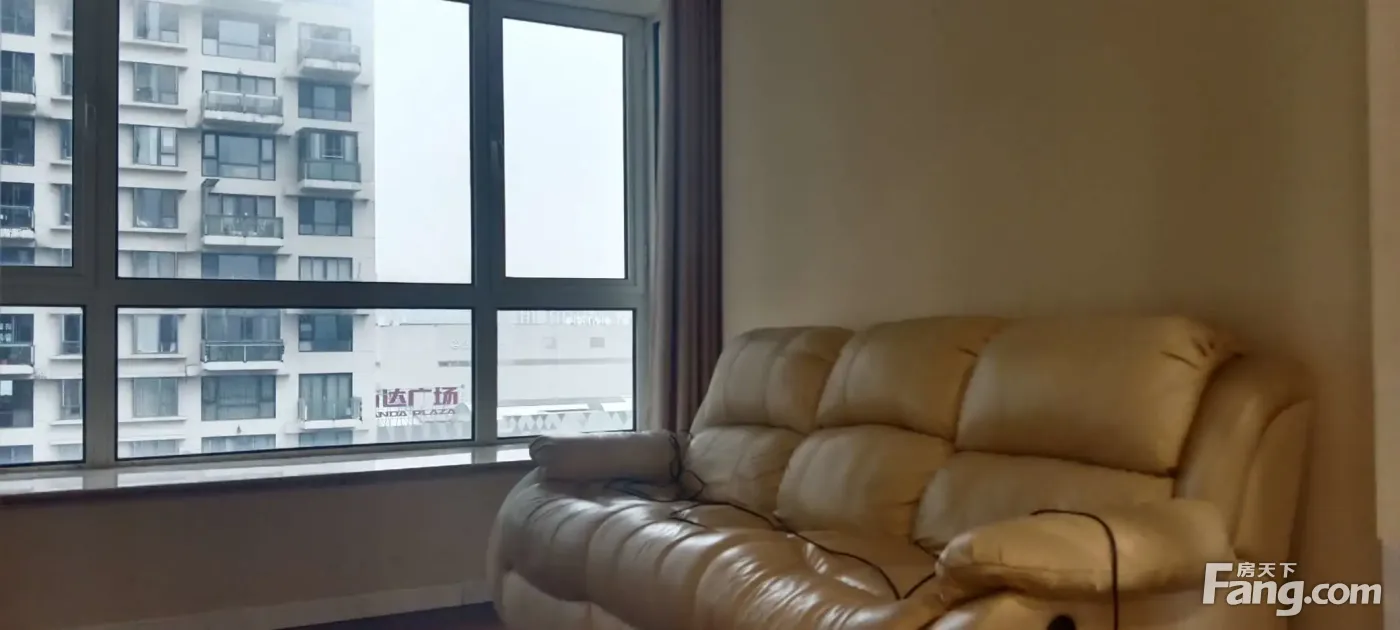 鄞州万达广场万达华府豪华装修整租