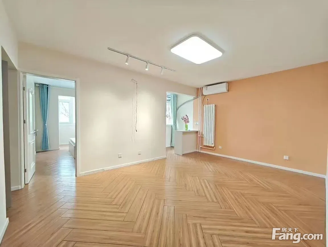 万柳社区小南庄苏州桥边上怡秀园大两居豪华出租随时看全齐好房