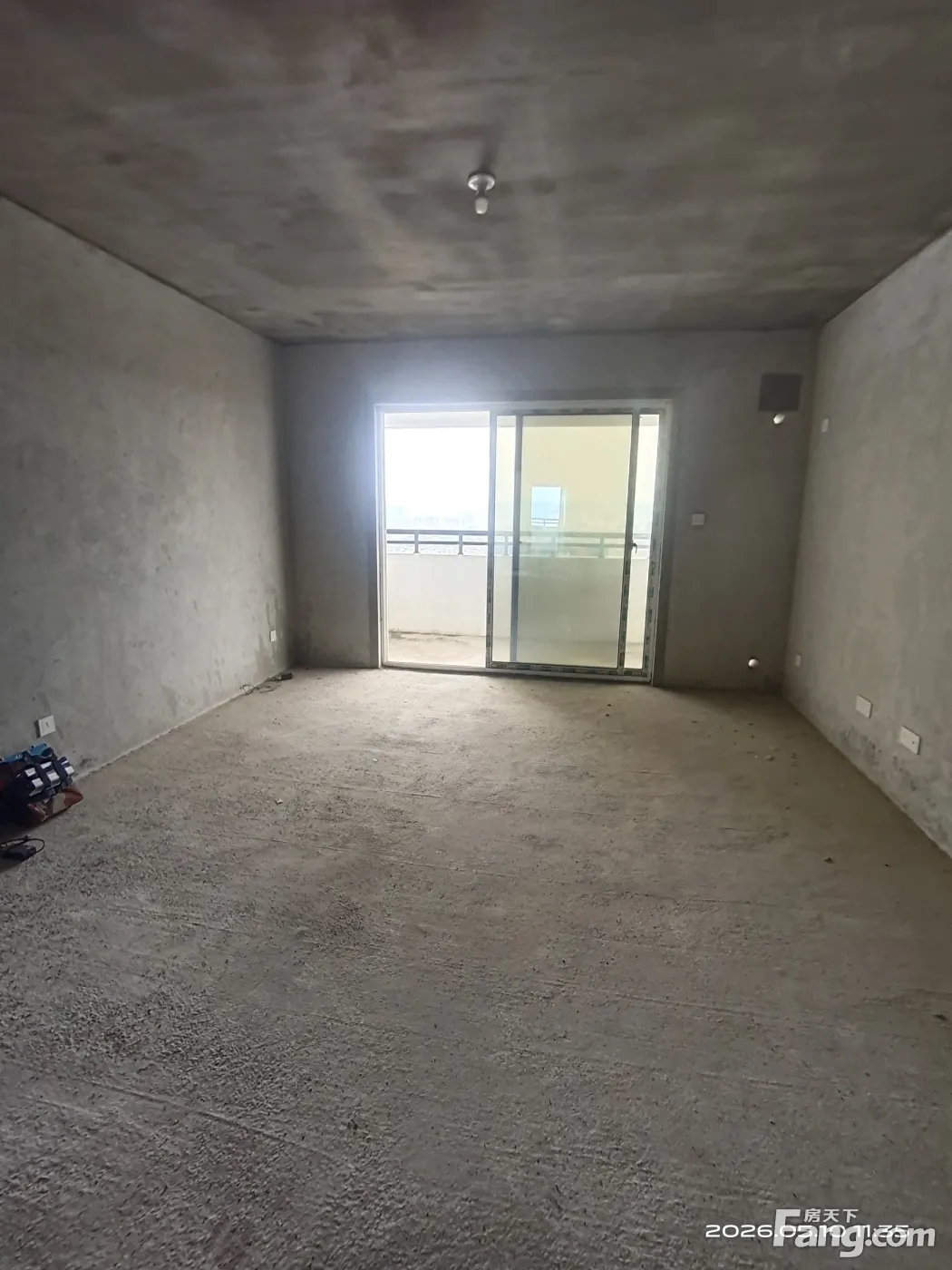 广西建机公司第二生活区4房2厅1500元
