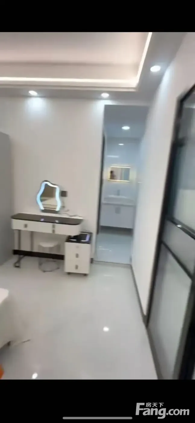 鄞州邱隘嘉殷沁园精装修整租