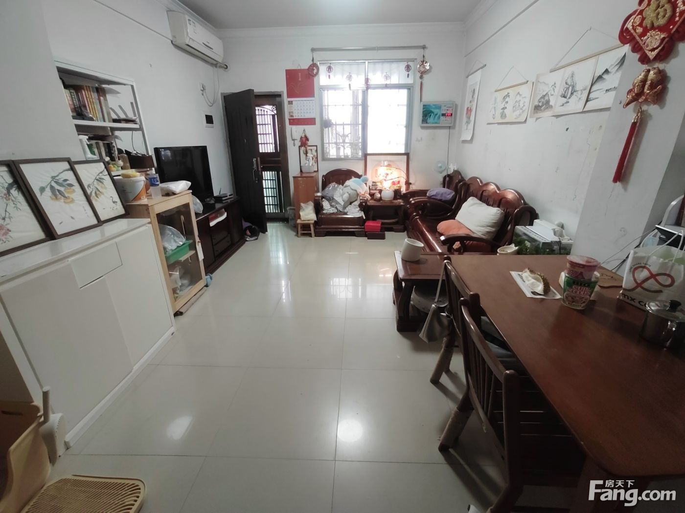 新上租盘 价格可谈 珍宝巴士楼 2 房 66 方