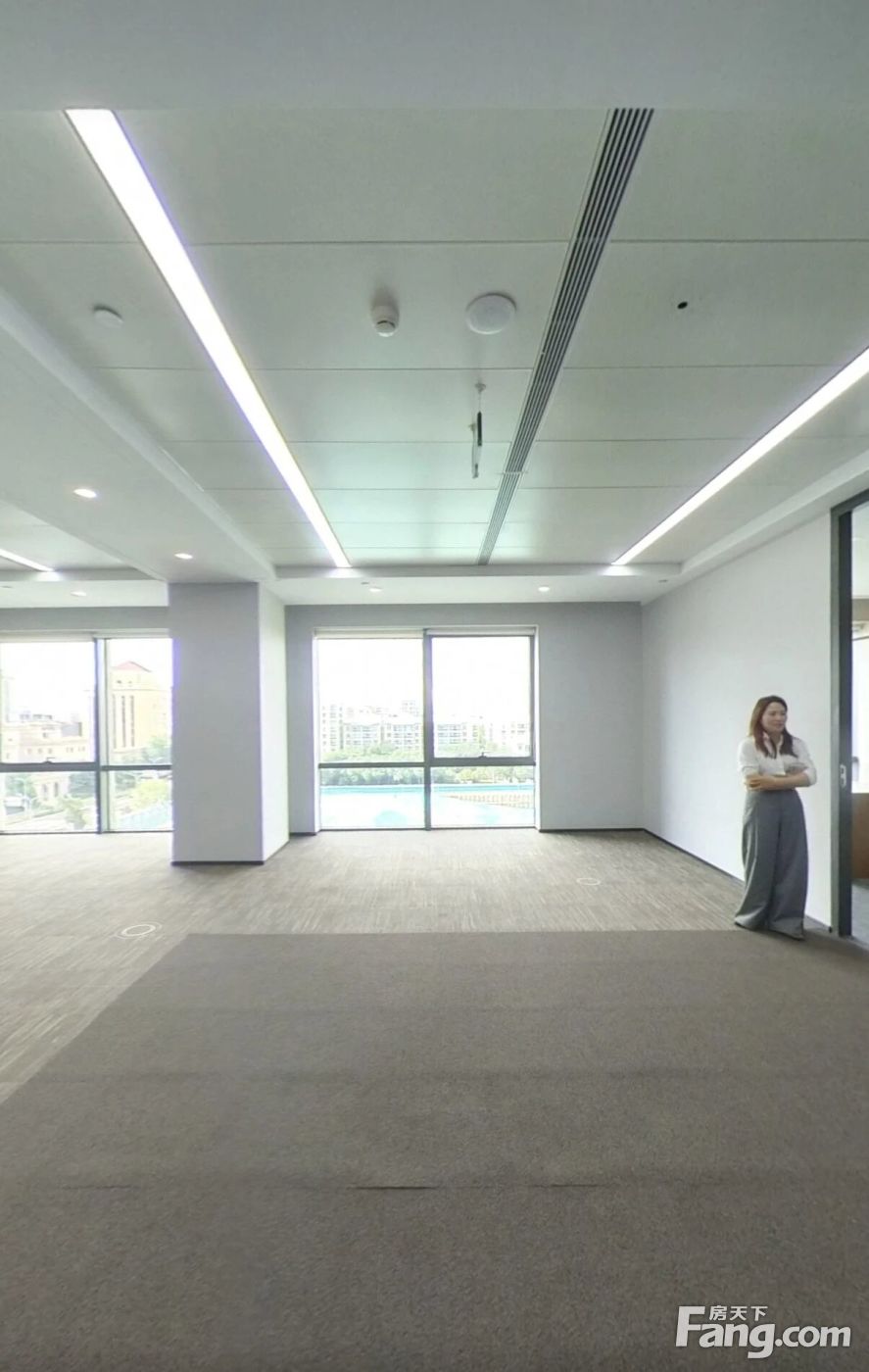 金融街甲级写字楼中层391平米 9元/平天