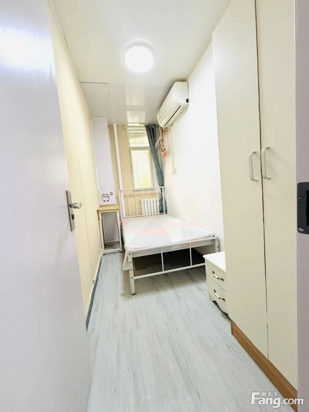 东直门 左家庄 胡家园新源街 3室1卫1厅 1500元/月