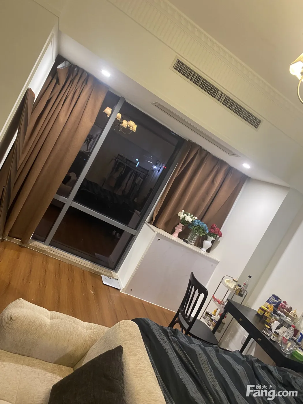 鄞州万达广场48克拉精装修整租