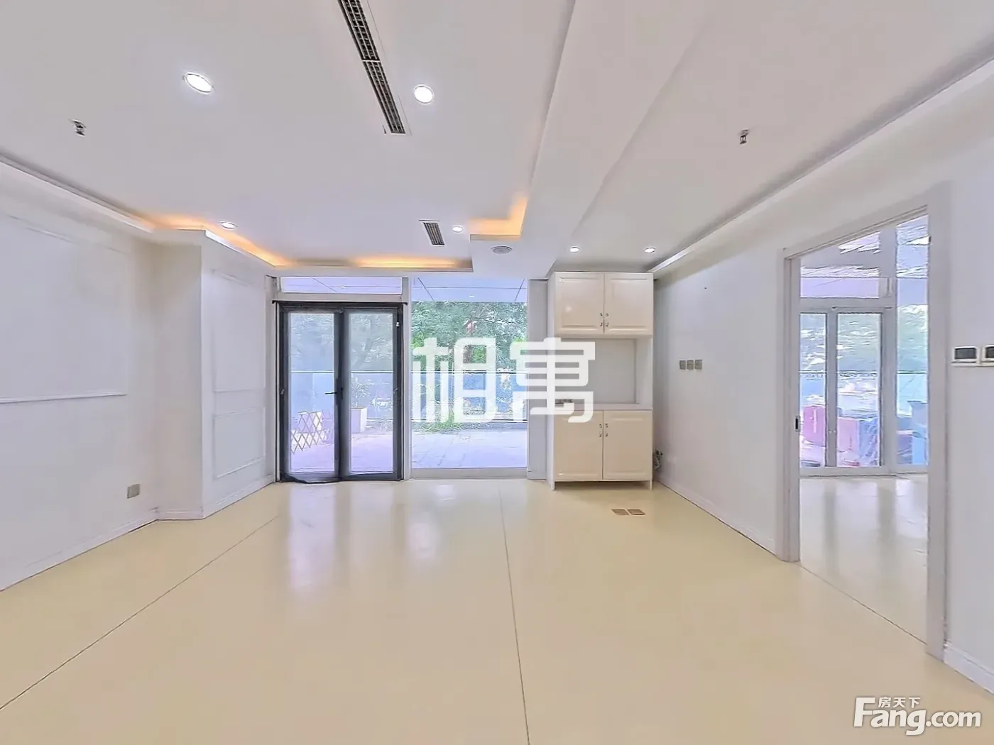 官园·西派国际公寓·低楼层·3居室