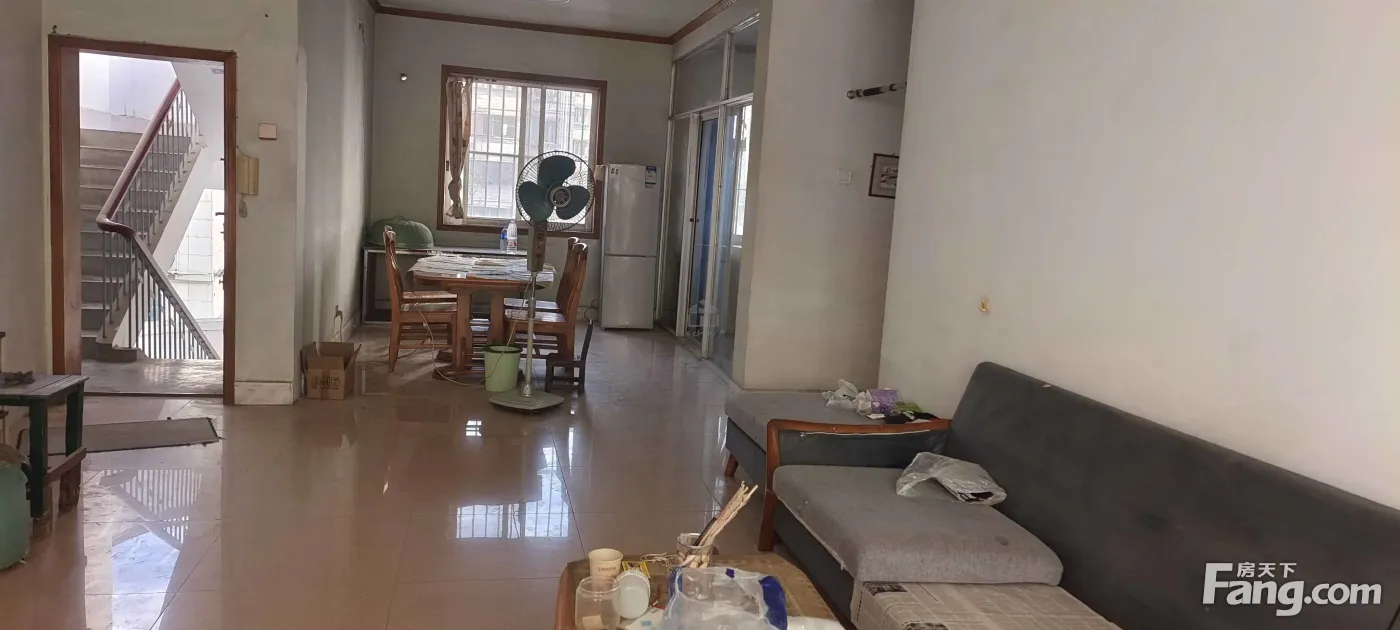 南宁郊区建设与环保局职工宿舍交通便利,配套齐全