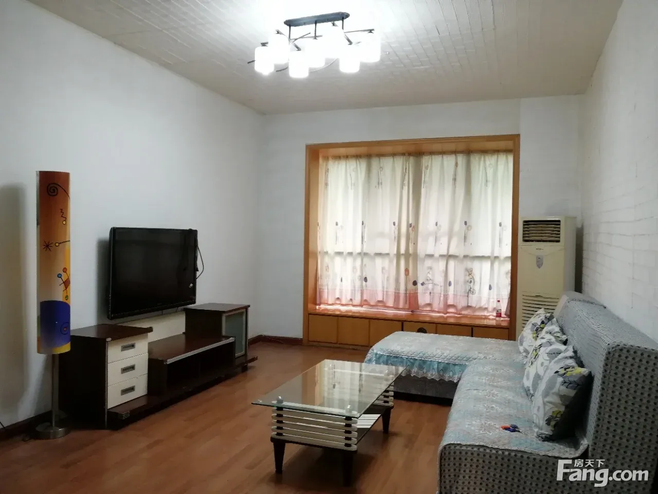 步梯4楼 套二 全装 全齐 3空调