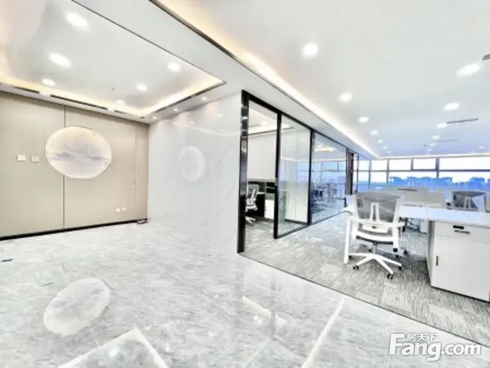 免佣选址!中国华商金融中心·3隔间20卡位·金融城超甲品质!