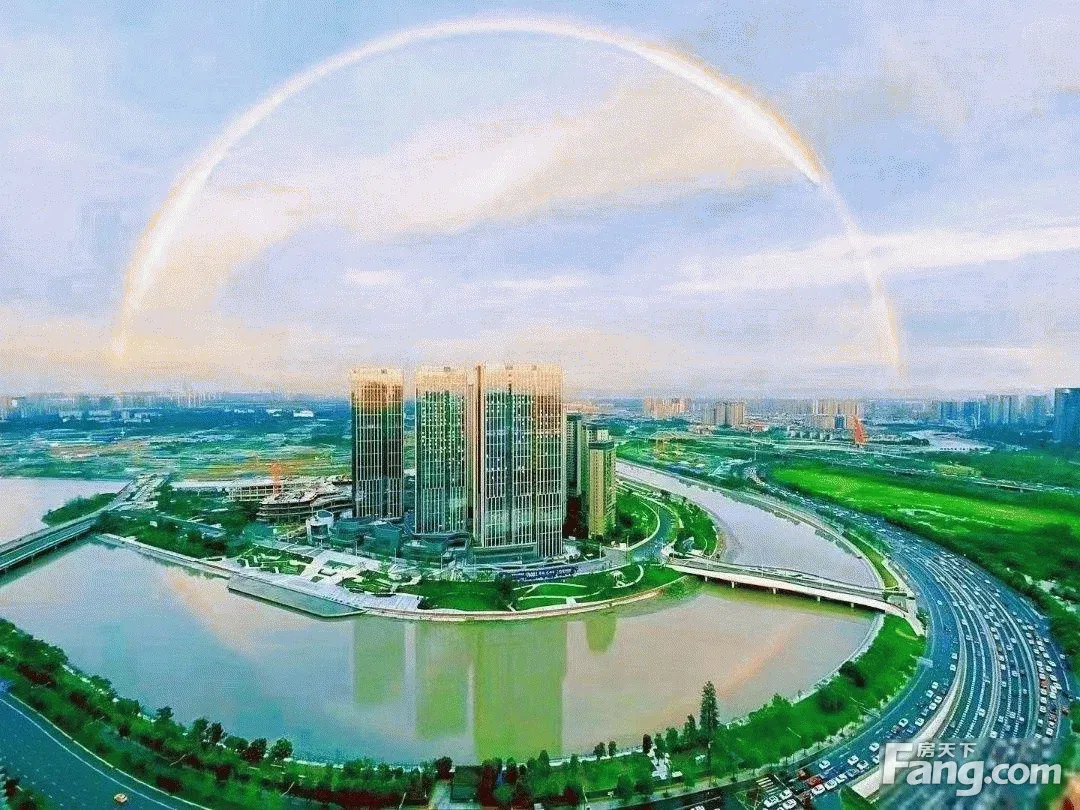 金融城超豪320平临江接待!品质楼宇适合商务接待.三面环江!