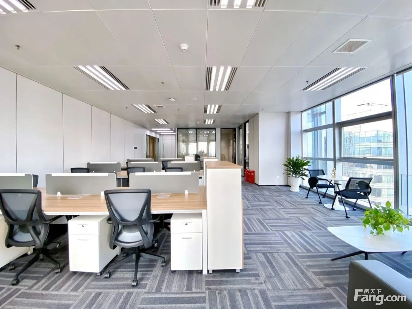 免佣选址!恒大中心 特价! 外企名企 市中心认证超甲!