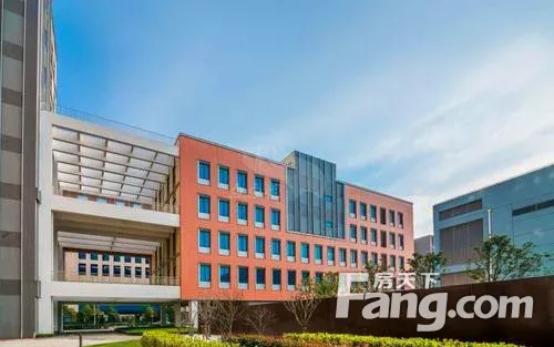 腾飞科技楼13号线中科路地铁口精装修带家具+租金补贴