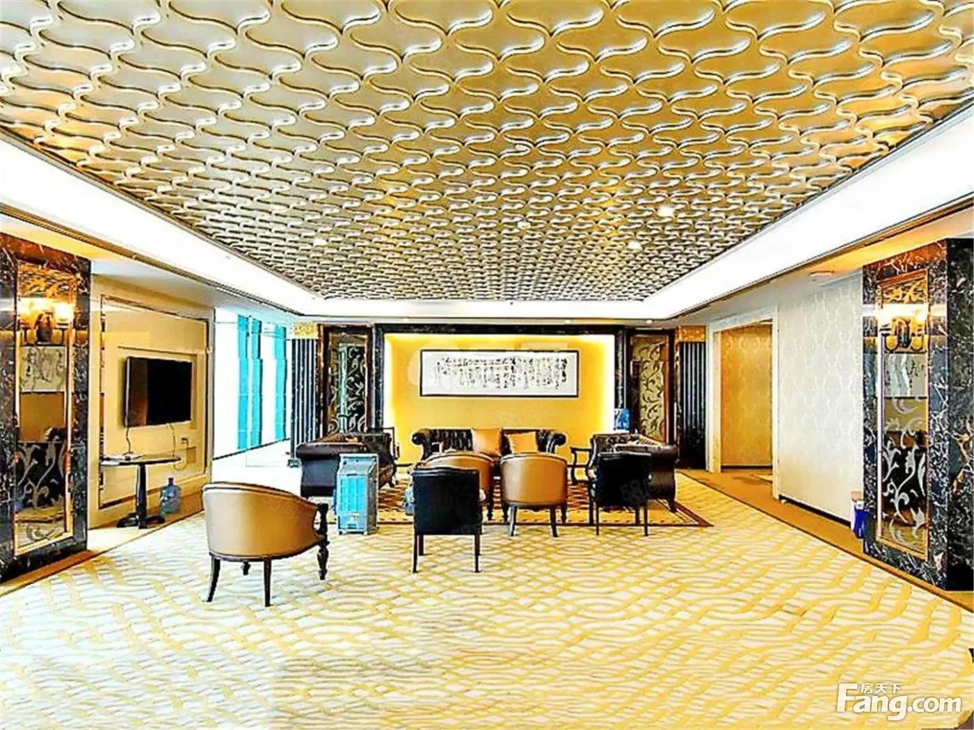 省体育馆豪华精装丨电梯口双面采光 24H空调丨大气接待现房