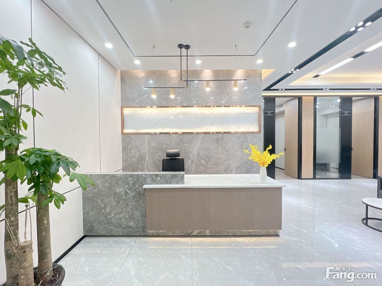 太平园三地铁口,精装小户型,24空调,交通便利,好招人。