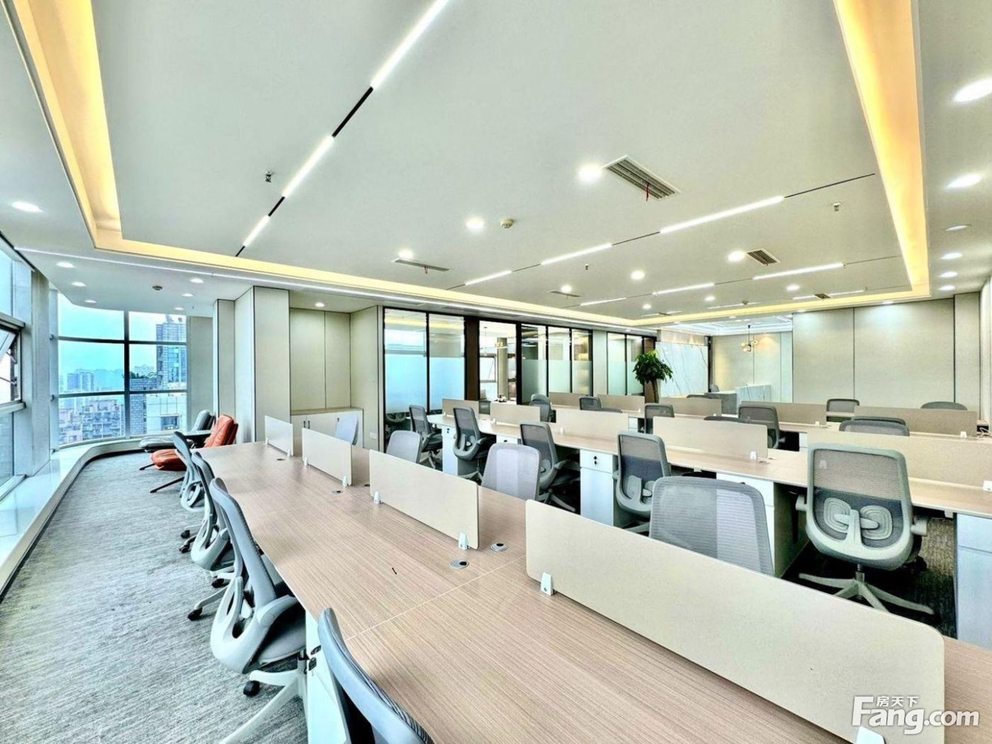 武青南路双地铁丨双面采光4隔间30工位丨园区办公丨24H空调