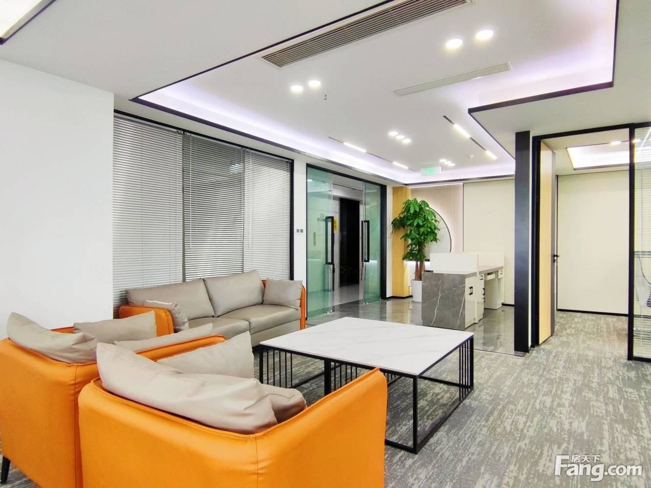 龙潭寺找我!本月已租3套 面积大小都有!4隔间21工位