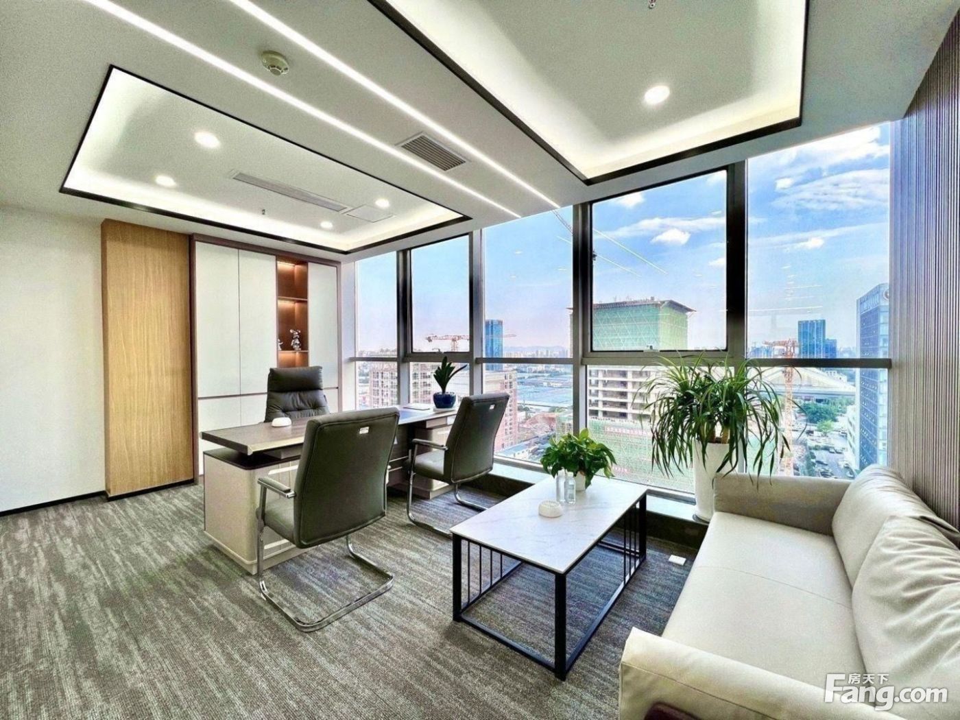 急租特价19.9含税丨成华区纯写丨高层采光奔驰大厦 三环路旁