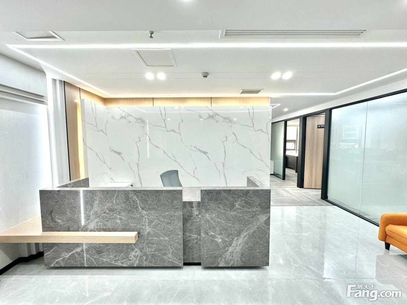 冠城 凯乐 市中心特价28.8先到先得 双地铁 立马拎包入住