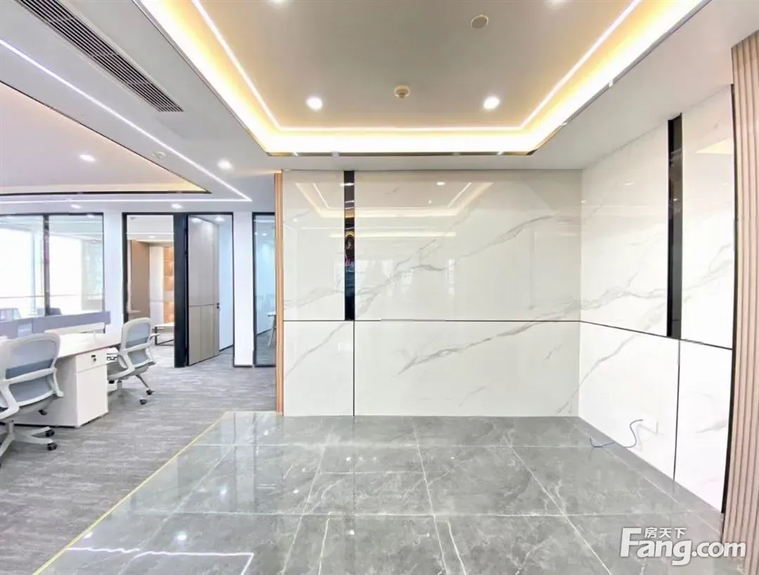 OCG国际中心 3隔间精装小户型 户型方正利用率高 天府三街