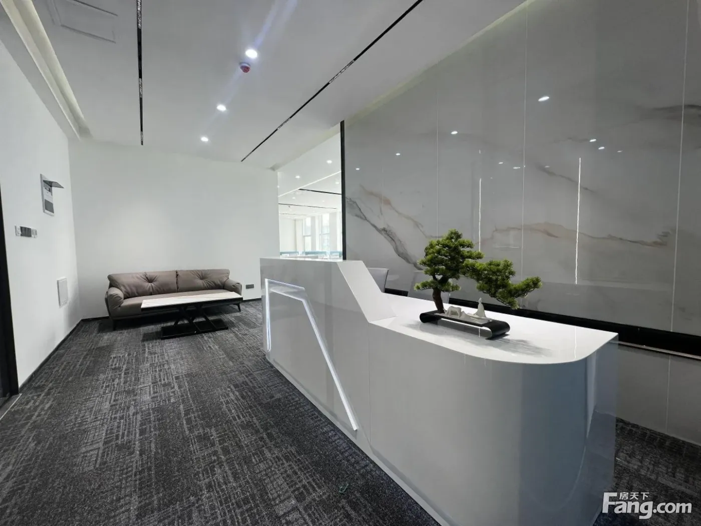 龙泉大面商圈经开区 园林式精装 145至3000独栋 无加时