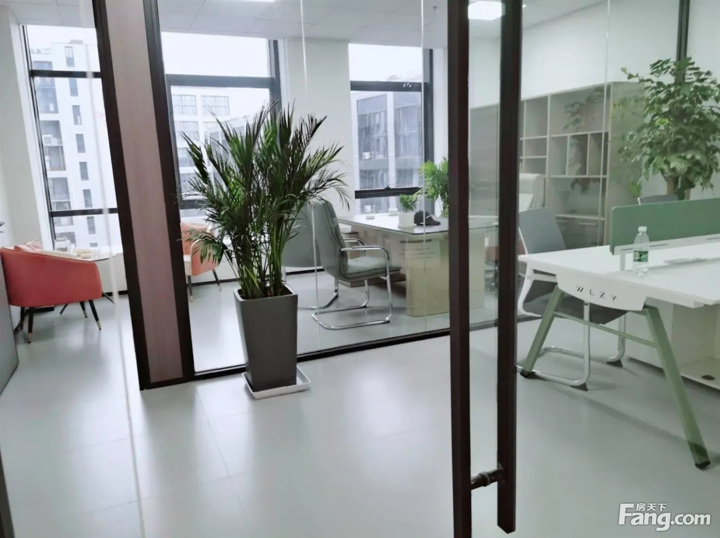 (招商出租)段塘天街旁温商大厦68平精装