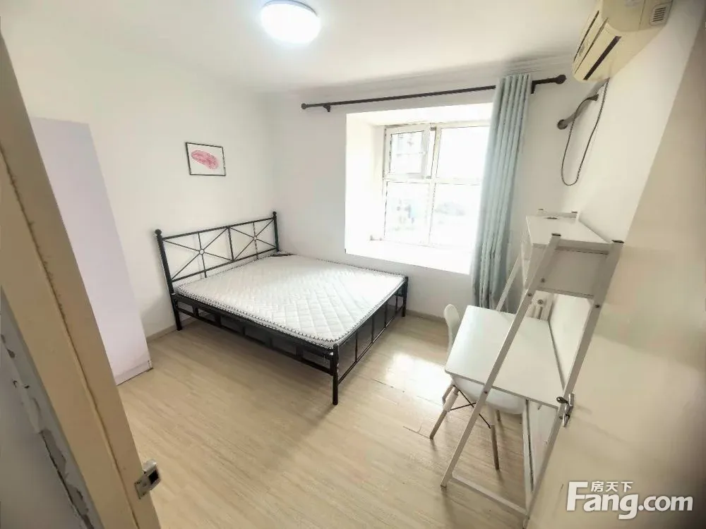 宣海家园 温馨舒适精装修3居室 小区安静 家电齐全