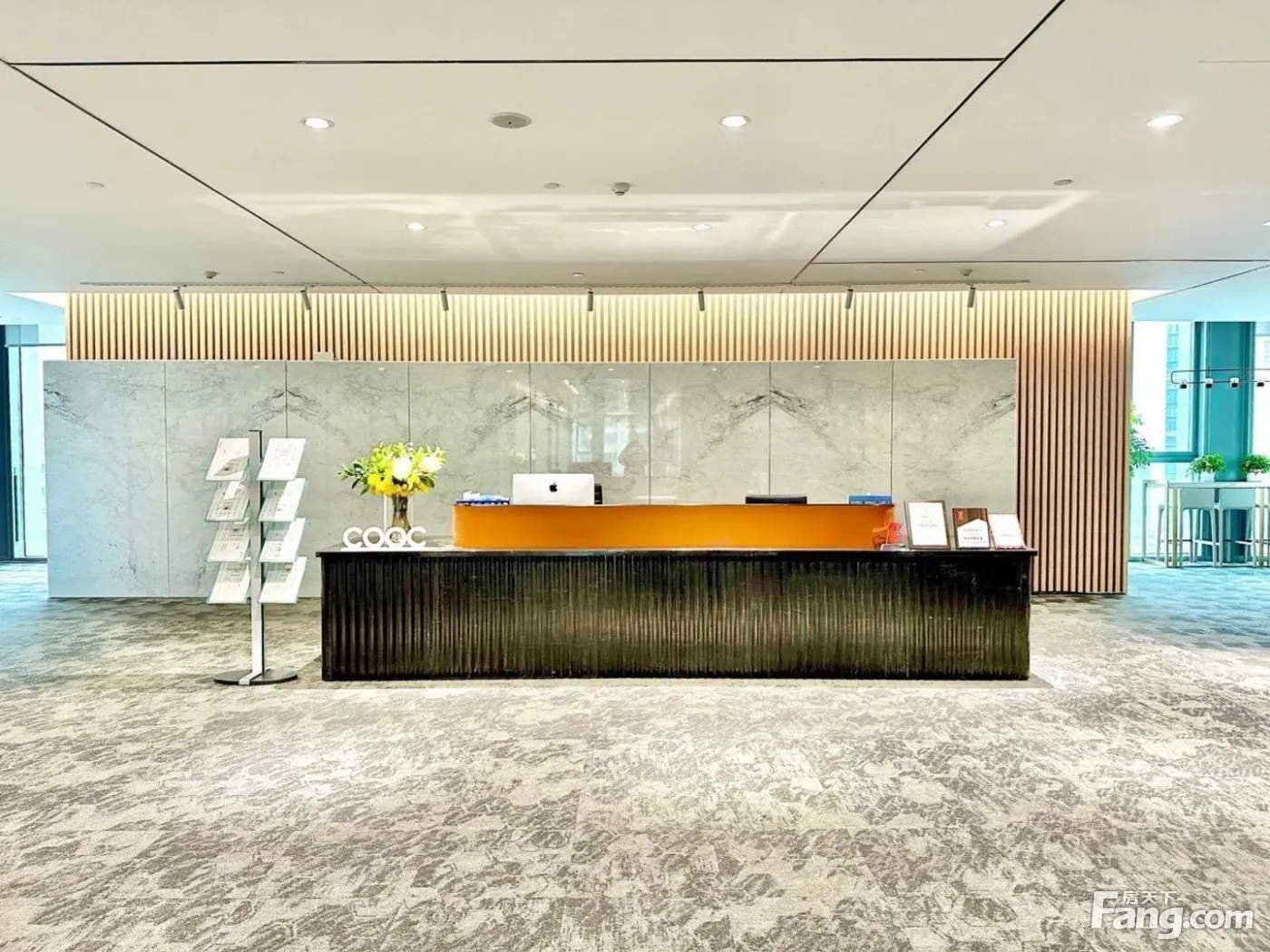 天府新区怡心湖!超甲级品质 整层22隔间150工位 价格含税