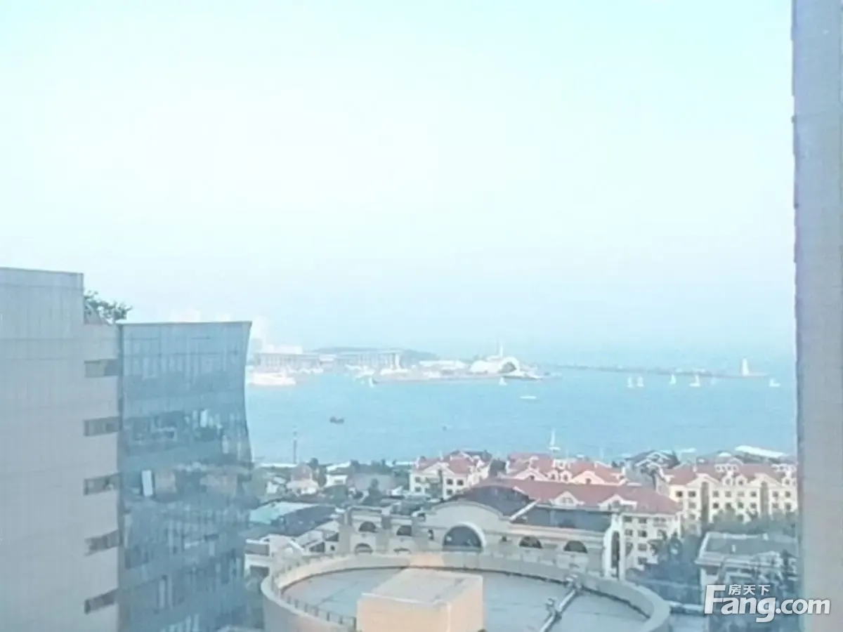 中铁青岛中心 1室 精装修家具家电齐全