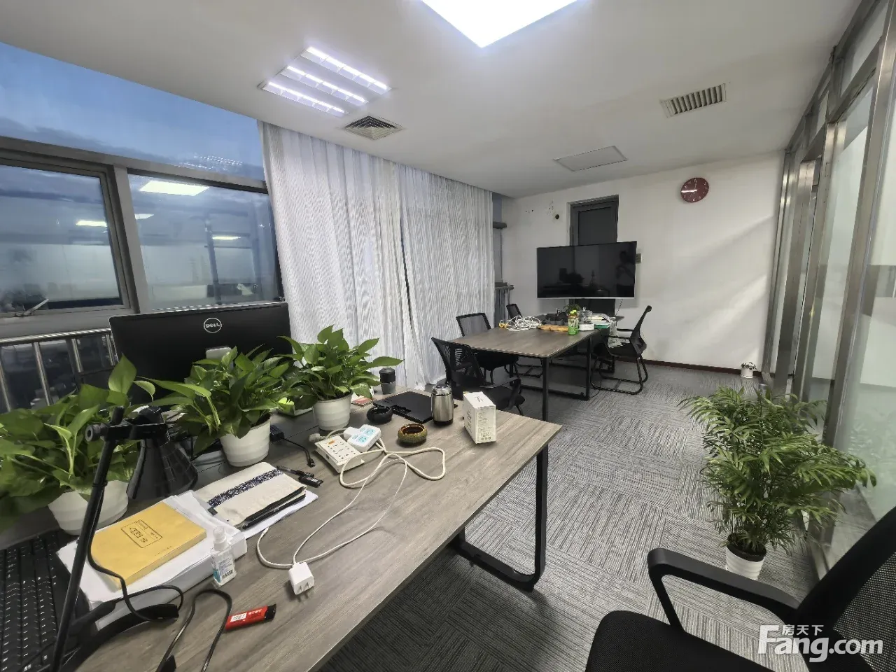 财满街中心|锐诚国际|押一付三|24H空调|大小都有随时可看
