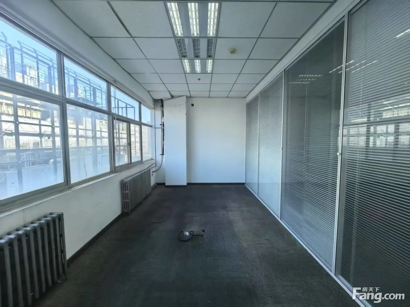 酒仙桥地铁14号线将台站南向128平3.5元国企直租一价全含