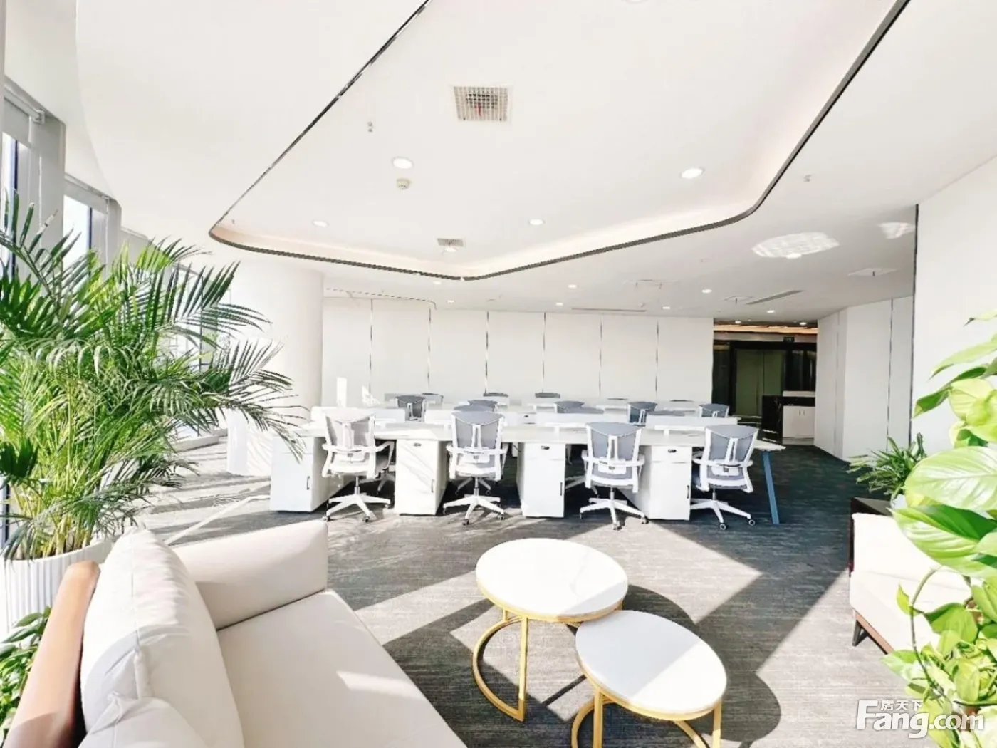 金石路地铁口 超甲品质 东南双面采光 遥看金融城 5隔18工